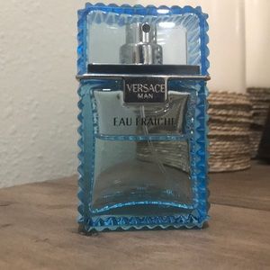 Versace Man Eau Fraiche Cologne